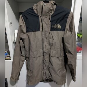 The North Face Men's Two-Tone Hooded Jacket in Olive/Black